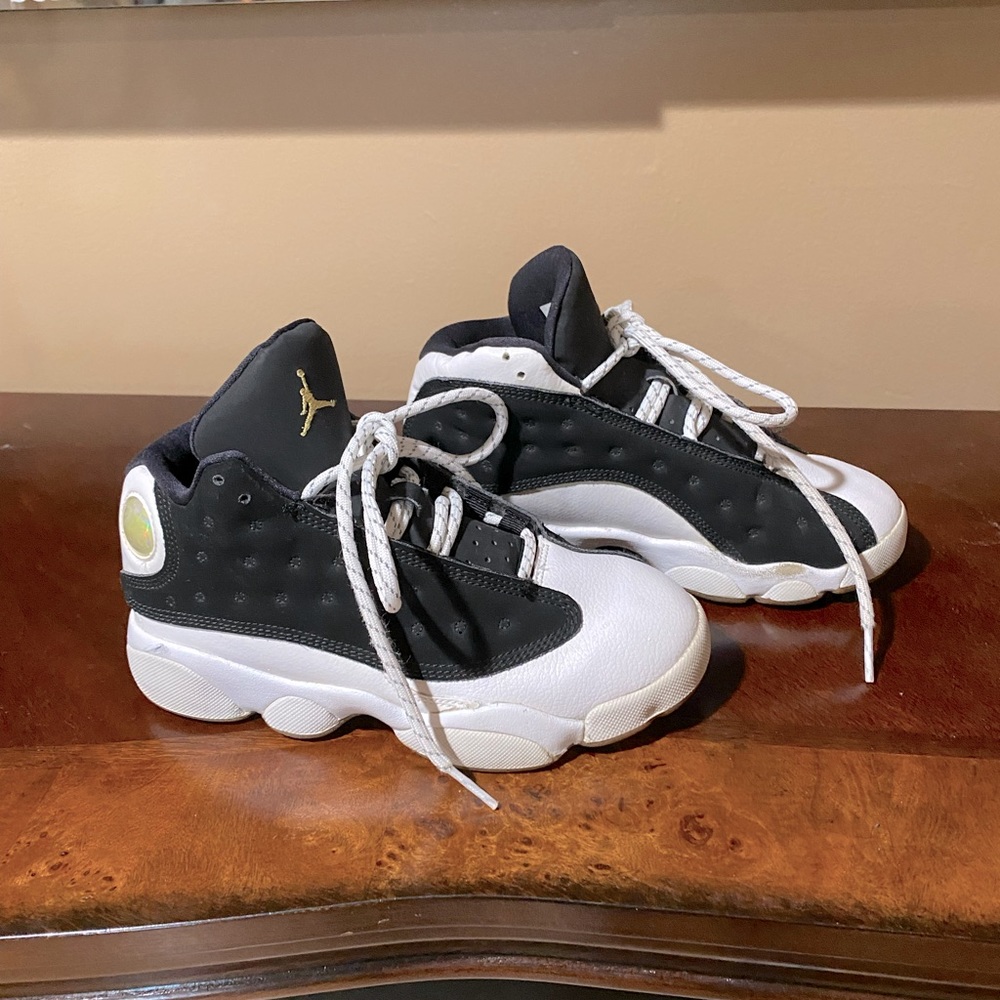 Used Air Jordan 13s Boys size 2